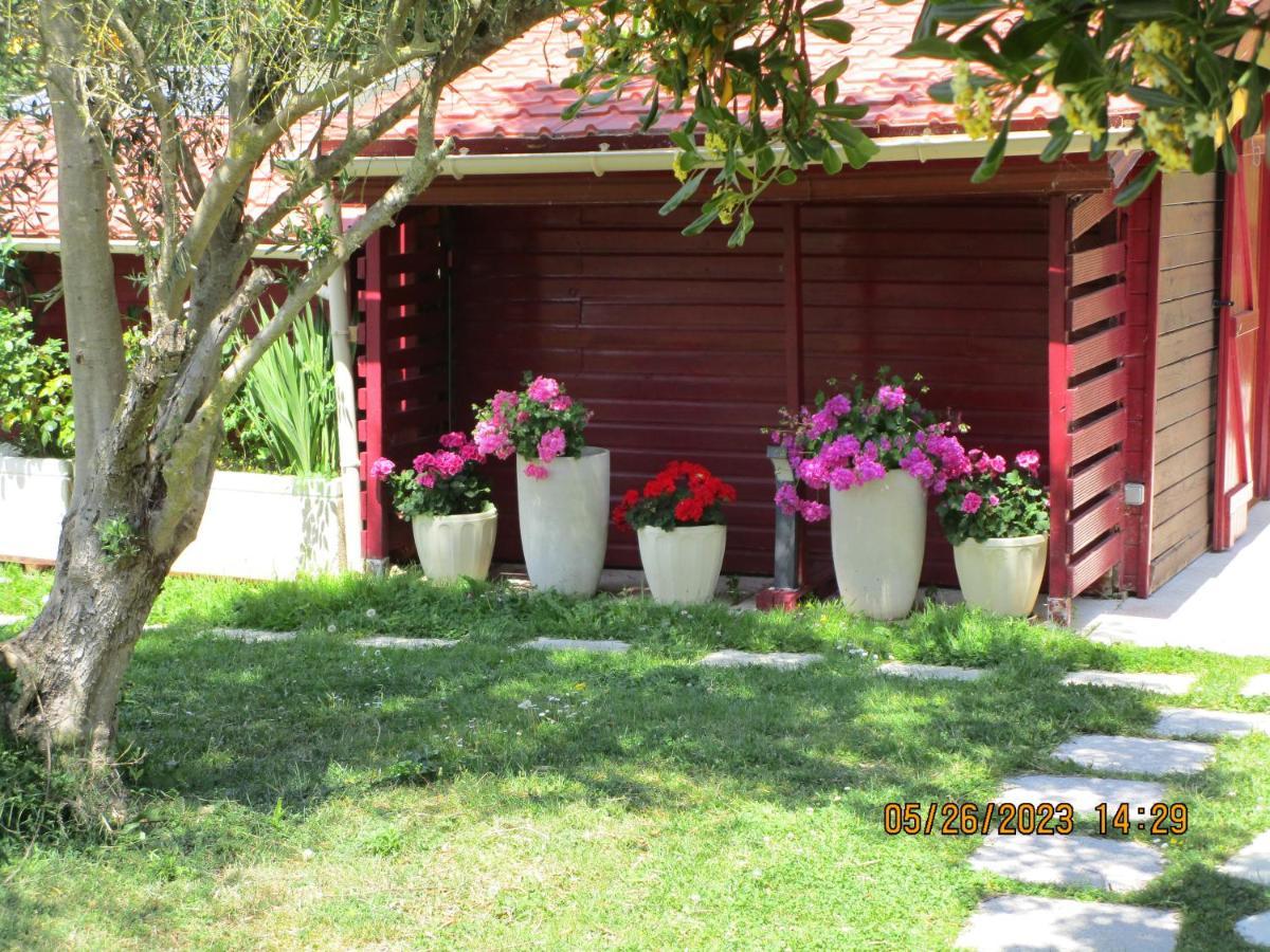 Locatlantique Bed & Breakfast Aytré Eksteriør bilde