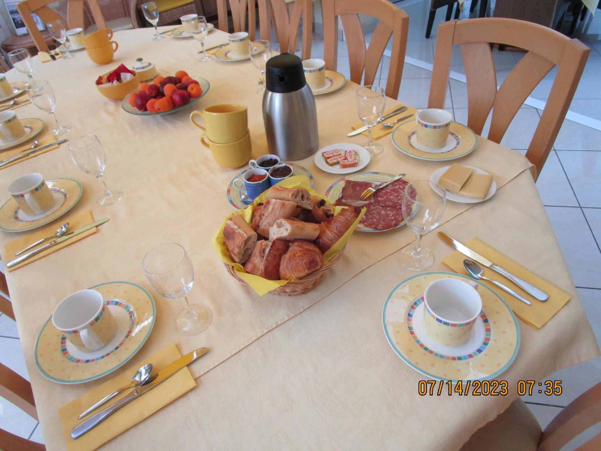 Locatlantique Bed & Breakfast Aytré Eksteriør bilde